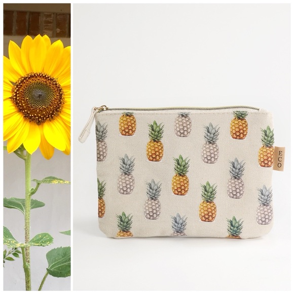 Eco Friendly Pineapple Canvas Makeup Bag - Picture 3 of 5